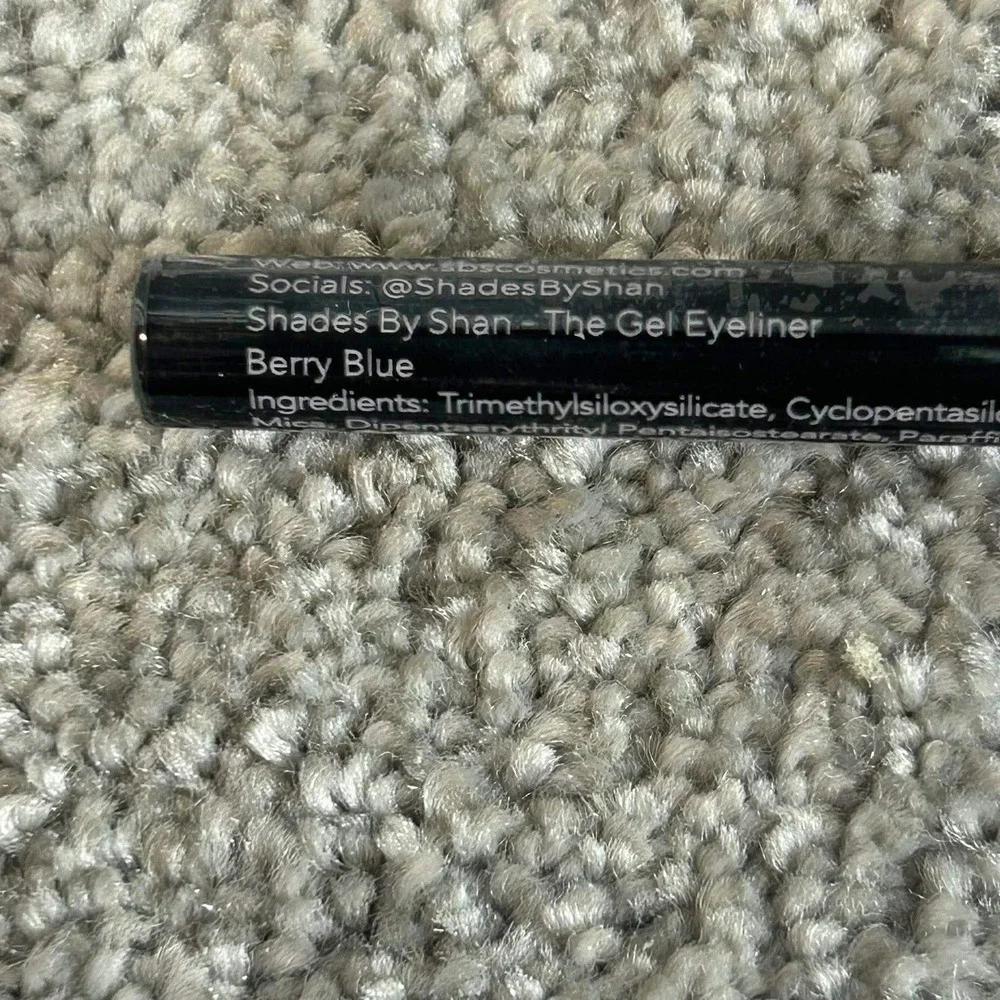 Shades By Shan The Gel Eyeliner Berry Blue High Pigment Pencil Womens 0.28g